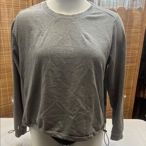 NWOT Torrid Gray Bungee Super Soft Fleece Sweatshirt 22-24